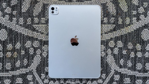 Phiên bản iPad Pro M5 Bạc (Silver)