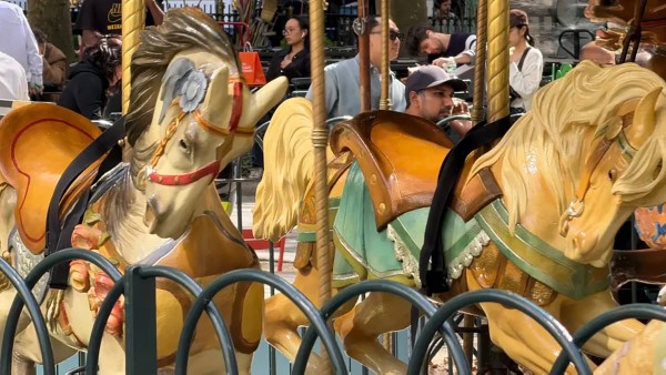 iPhone 17 Pro Max nét nhanh nhưng lại mất chi tiết