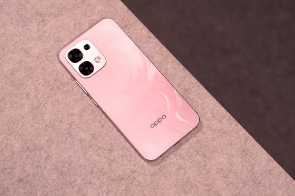 OPPO A6 Pro với thiết kế trẻ trung, năng động