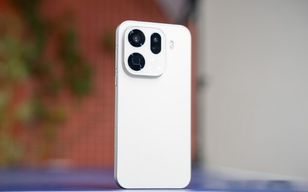 OPPO Find X9 Pro đạt chuẩn chống nước và bụi IP66/IP68/IP69