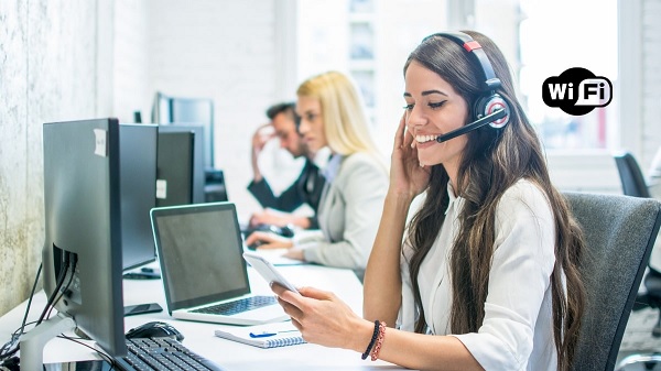 Gọi dịch vụ hỗ trợ và chăm sóc khách hàng để giải quyết các vấn đề về mạng