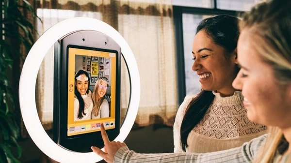 Web Photobooth hoạt động trực tiếp trên trình duyệt