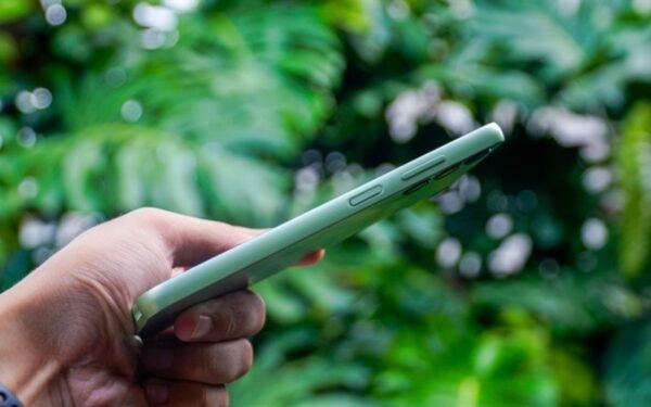 Samsung Galaxy A05s trang bị cảm biến vân tay trên nút nguồn