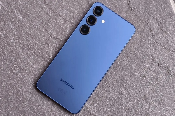 Thiết kế Samsung Galaxy S25 Plus