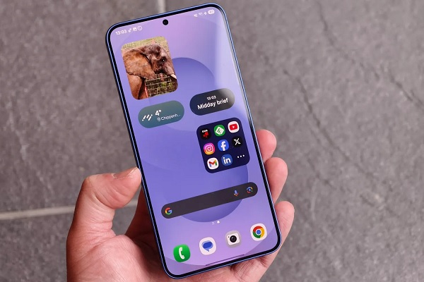 Cả hai đều sở hữu chất lượng hiển thị cao cấp