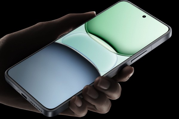 Xiaomi 15 Pro nổi bật với màn hình LTPO AMOLED 6.73 inch