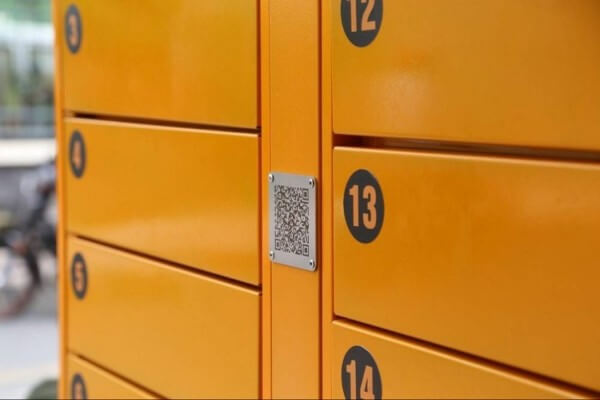 Những người nên dùng tủ nhận hàng Shopee 