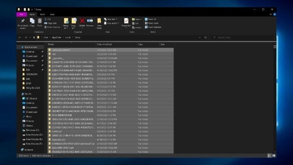 Nhấn Ctrl + A để chọn toàn bộ tệp