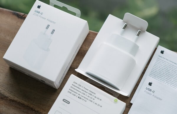Củ sạc chính hãng của Apple