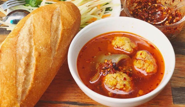 Bánh mì xíu mại