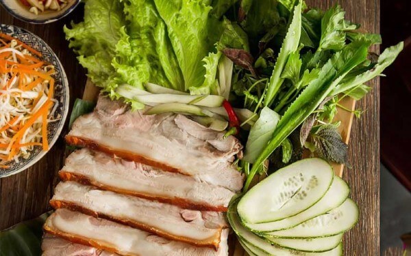 Bánh tráng cuốn thịt heo