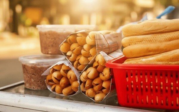 Bánh mì cay Hải Phòng