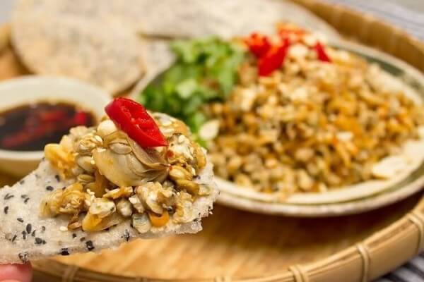 Bánh đa xúc hến