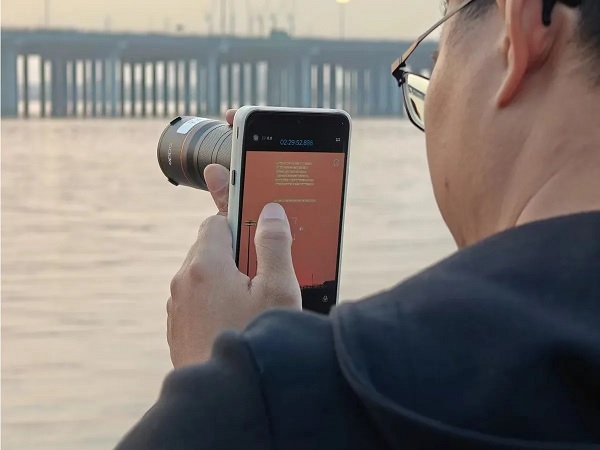 Sự xuất hiện của teleconverter chính hãng được xem là lời giải cho bài toán chất lượng hình ảnh ở tiêu cự xa trên OPPO Find X9 Ultra