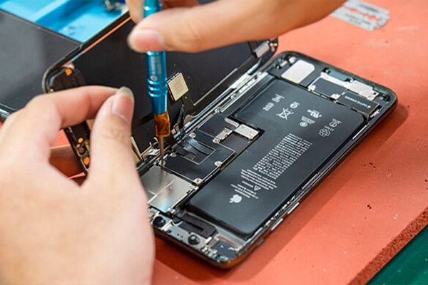 Khi nào cần mang iPhone bắt Wifi yếu đến trung tâm sửa chữa?