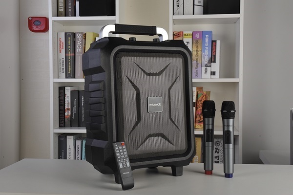 Sắm ngay loa bluetooth nghe nhạc Tết