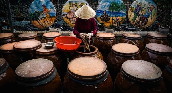 Nước mắm Nam Ô đại diện cho lối sống, tập quán và tinh thần của cư dân miền biển