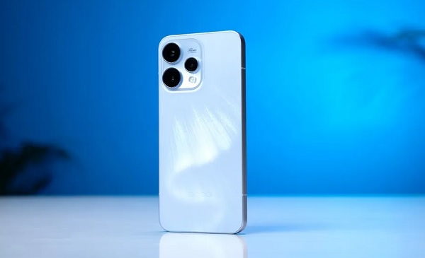 Thiết kế OPPO Reno15 5G