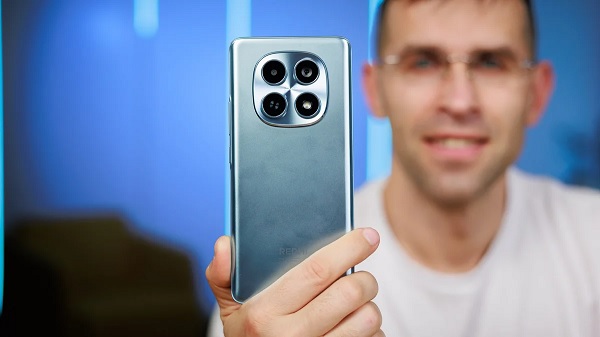 Xiaomi Redmi Note 15 có thiết kế trẻ trung, hiện đại hơn