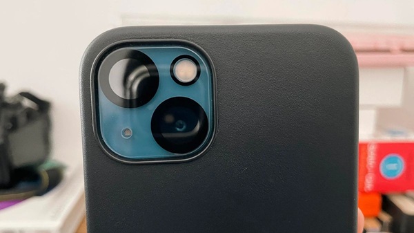 Ưu, nhược điểm khi dán cường lực camera cho iPhone