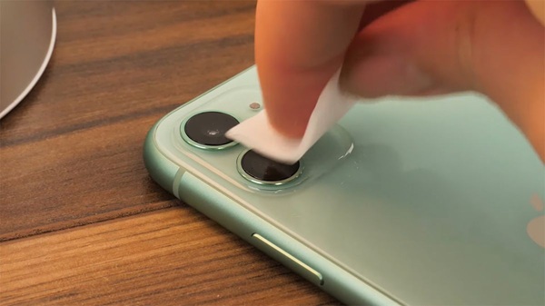 Duy trì thói quen vệ sinh camera thường xuyên