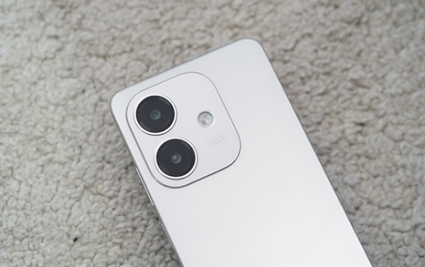 OPPO vẫn duy trì phong độ với các thuật toán AI làm đẹp "trứ danh"