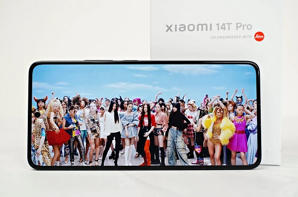 Trí thông minh nhân tạo là linh hồn của cả hai thiết bị