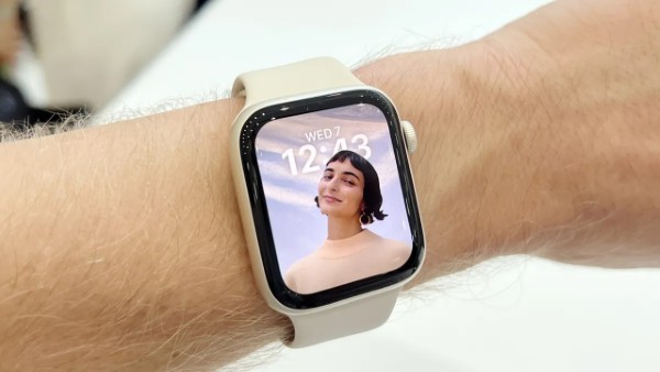 Apple Watch SE 2 trang bị chip S8 giúp cải thiện hiệu suất xử lý 