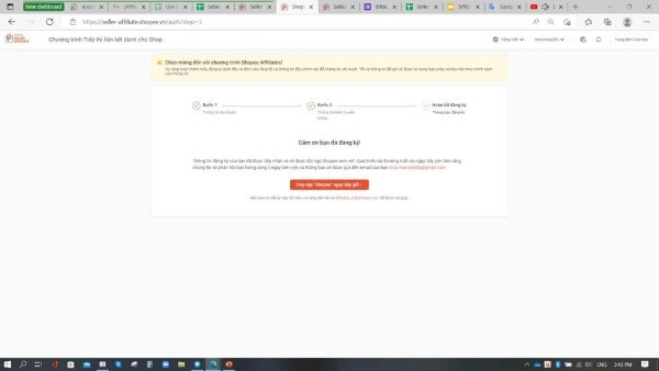 Gửi đơn đăng ký và chờ Shopee xét duyệt