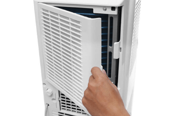 Tháo và làm sạch mặt nạ dàn lạnh