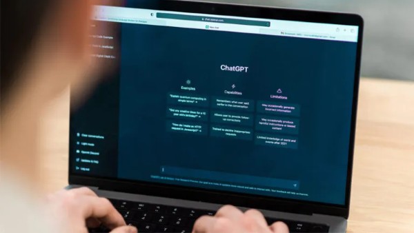 Ứng dụng với doanh nghiệp và trong đời sống