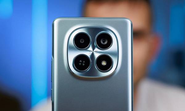 Camera 108MP tích hợp AI