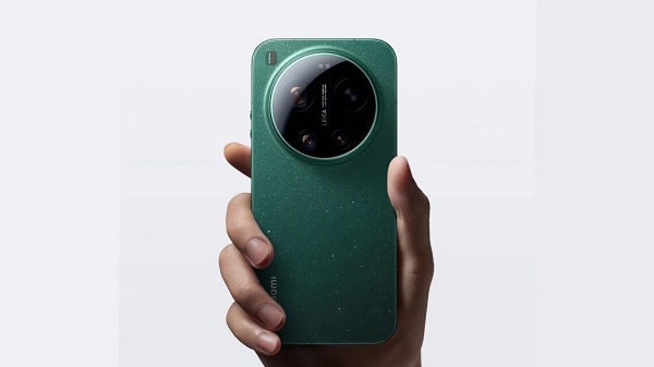 Máy sở hữu thiết kế quen thuộc