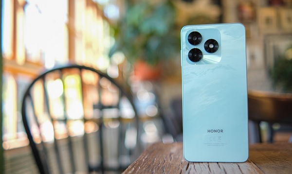 HONOR X5c Plus sở hữu RAM vật lý 4GB và công nghệ RAM Turbo mở rộng thêm 4GB