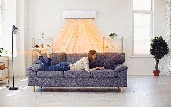 Người trưởng thành có thể để mức nhiệt điều hòa sưởi khoảng 22 – 25°C