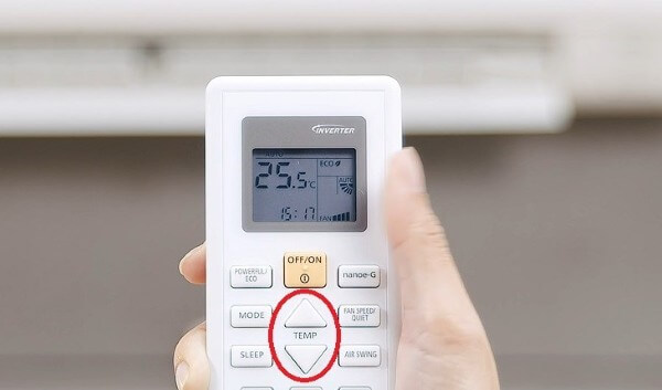Nhấn TEMP để tăng hoặc giảm nhiệt độ