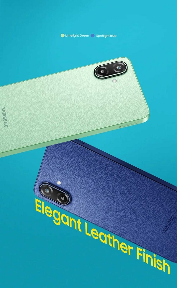 Mặt lưng máy được hoàn thiện theo dạng da sinh thái kết hợp khung viền nhựa phẳng