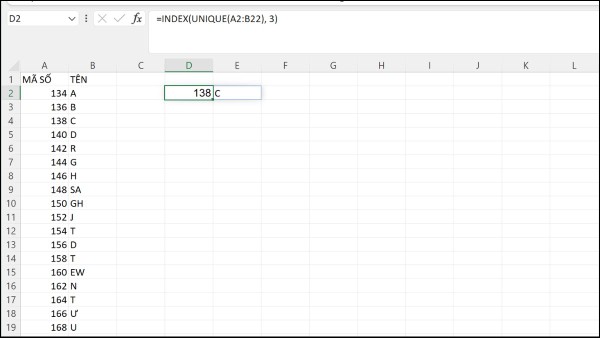 Hàm INDEX dạng mảng giúp lấy ra giá trị chính xác dựa trên vị trí dòng và cột 