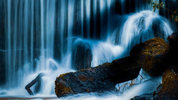 Hình nền hồ nước tĩnh lặng