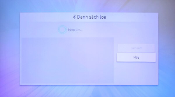 Tivi quét và hiển thị danh sách các thiết bị Bluetooth 