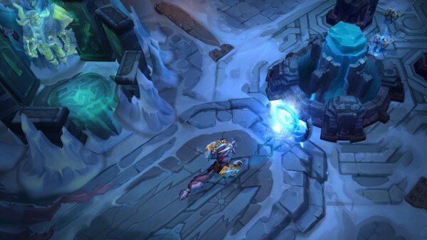 Đội chơi cần phá hủy trụ nhà chính (Nexus) của đối phương để chiến thắng