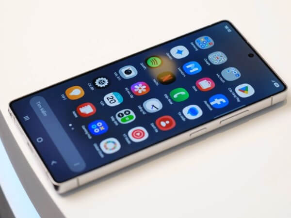 Galaxy S26 Ultra trang bị công nghệ LTPO 4.0 tần số quét thích ứng từ 1Hz đến 120Hz