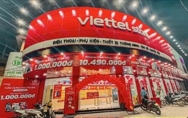 Mua pháo hoa bộ quốc phòng tại cửa hàng Viettel Store
