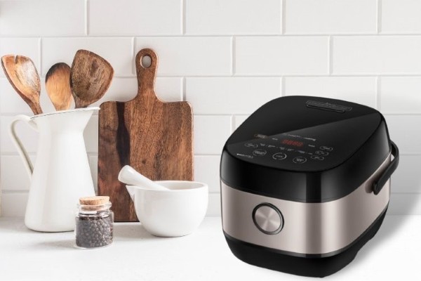 Nồi cơm điện cao tần Toshiba