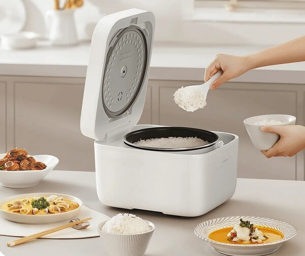 Nồi cơm điện đa năng Xiaomi Multifunctional 4L có ngoại hình hiện đại và tối giản