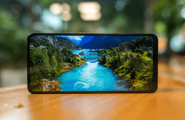 Nubia A36 chạy sẵn trên Android 15 cùng giao diện MyOS