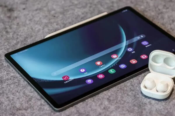 Samsung GalaxyTab S9 FE+ sở hữu viên pin dung lượng 10.090 mAh