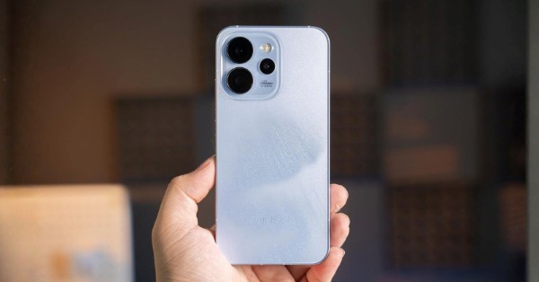 So sánh dung lượng và thời lượng pin trên iQOO 15 vs Xiaomi 17