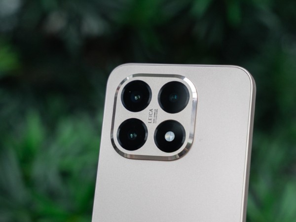 Xiaomi 15T sở hữu ba camera sau hợp tác cùng Leica