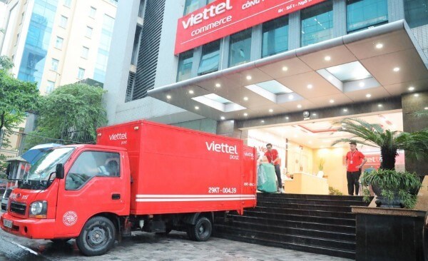 Trải nghiệm mua sắm trên thiết bị chính hãng tại Shopee của Viettel Store